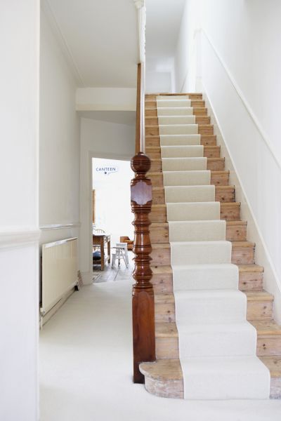 Stair Runner Installation in Niagara Falls